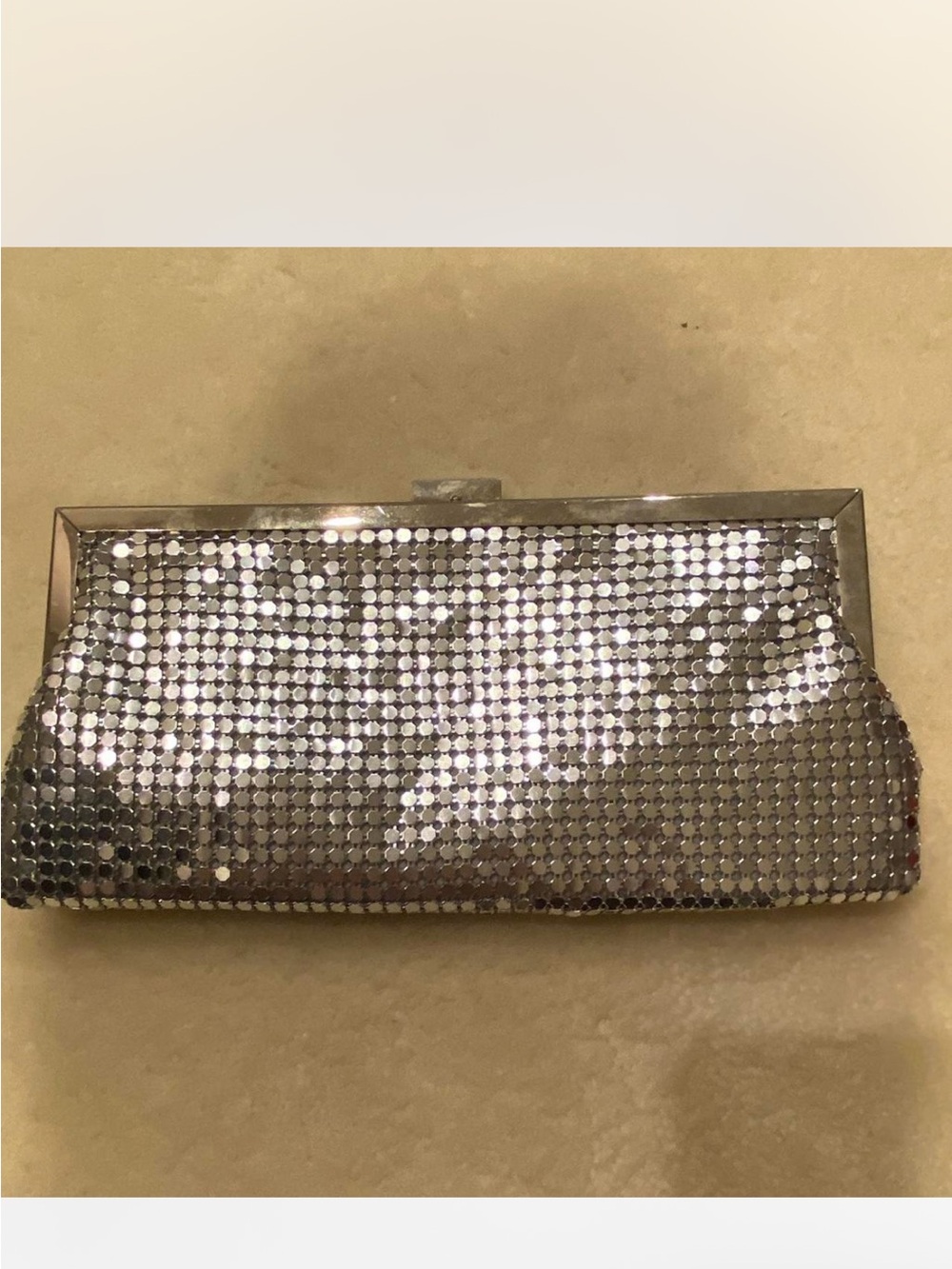 La Regale vintage clutch purse
